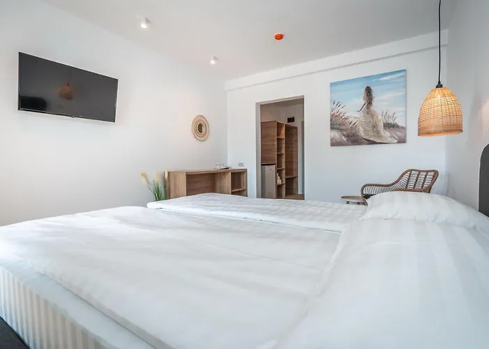 Spot ゲストハウス 4*