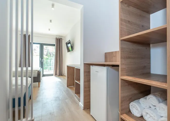 Spot ゲストハウス 4*