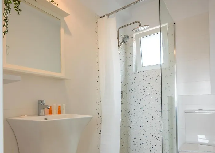 ゲストハウス Spot