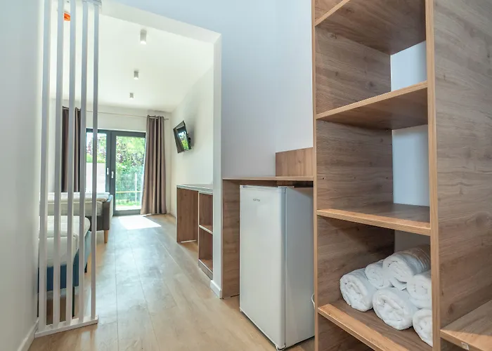 Spot ゲストハウス 4*